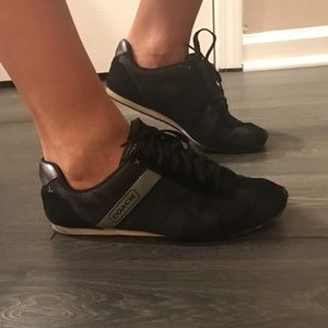 Womens Coach gym shoes sz 7.5
